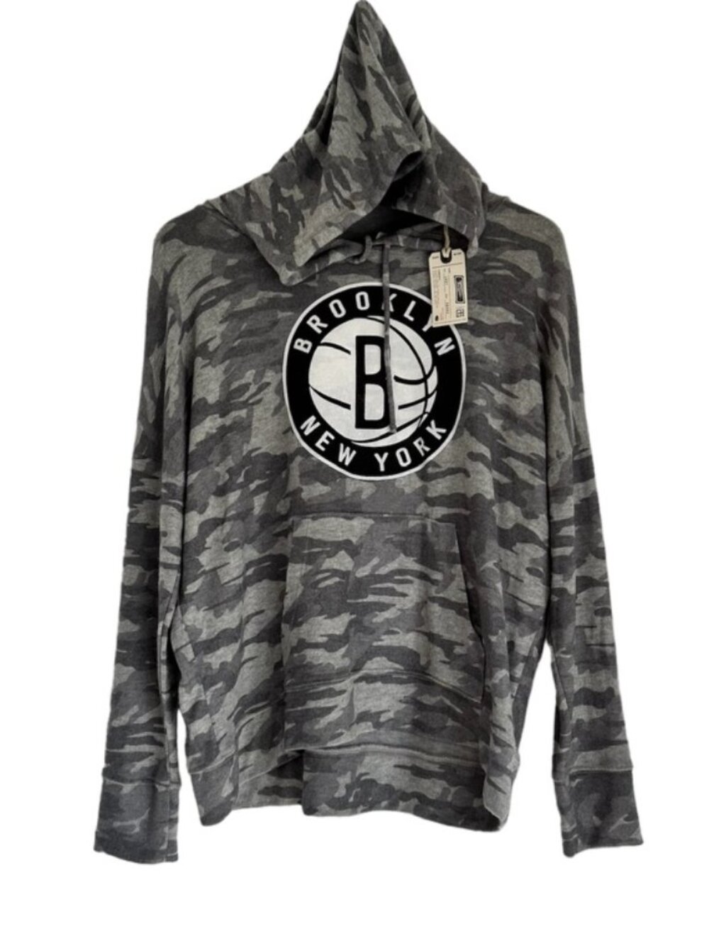 Tailgate Brooklyn Nets Soft Gray Camo Hooded Sweater Size S